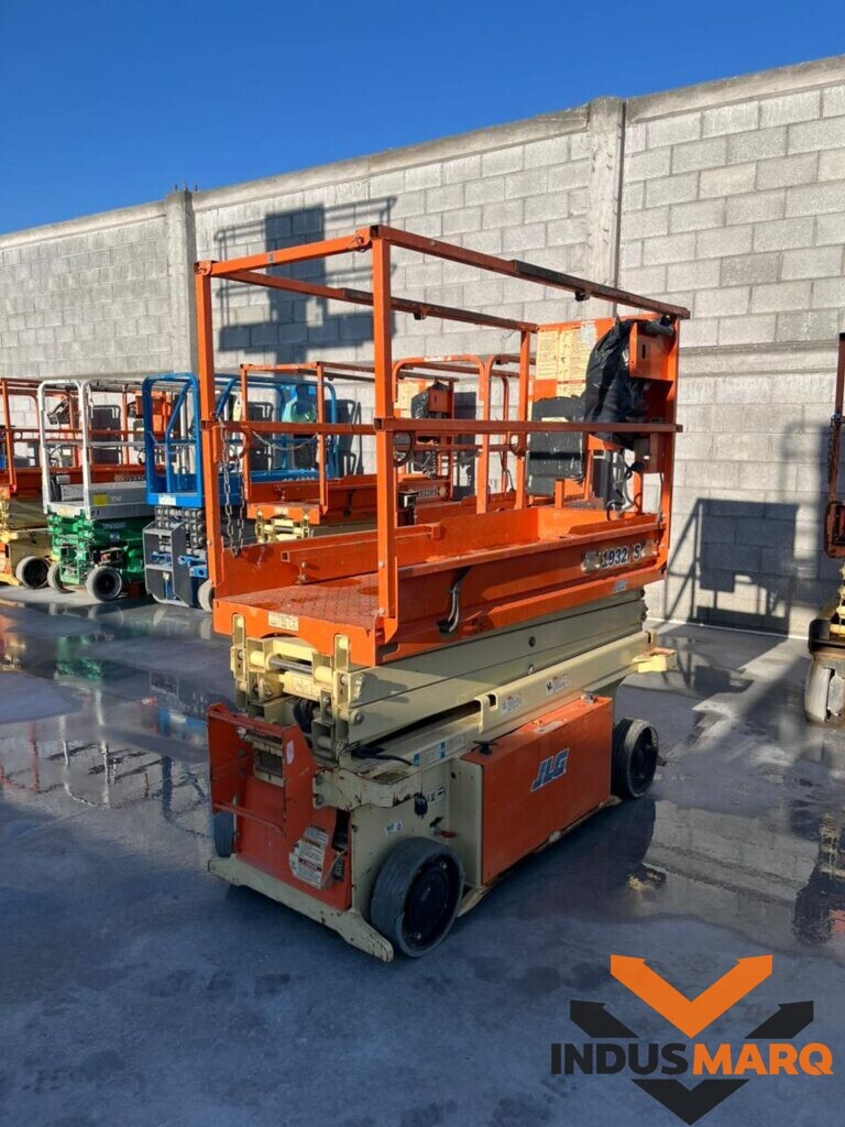 Plataforma 1932RS JLG